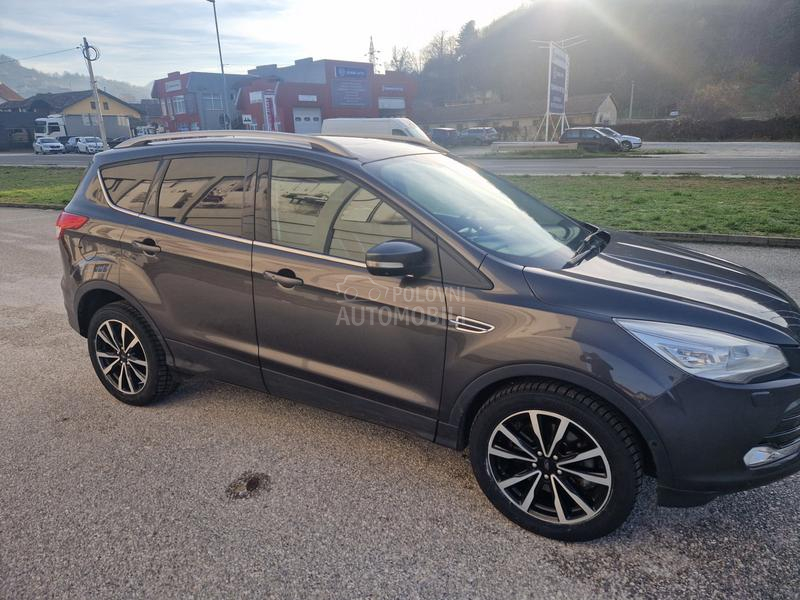 Ford Kuga 