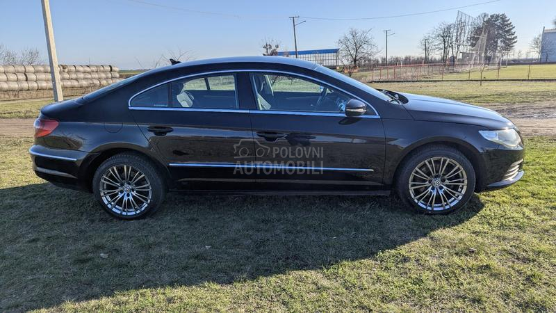 Volkswagen Passat CC 2.0 TDI