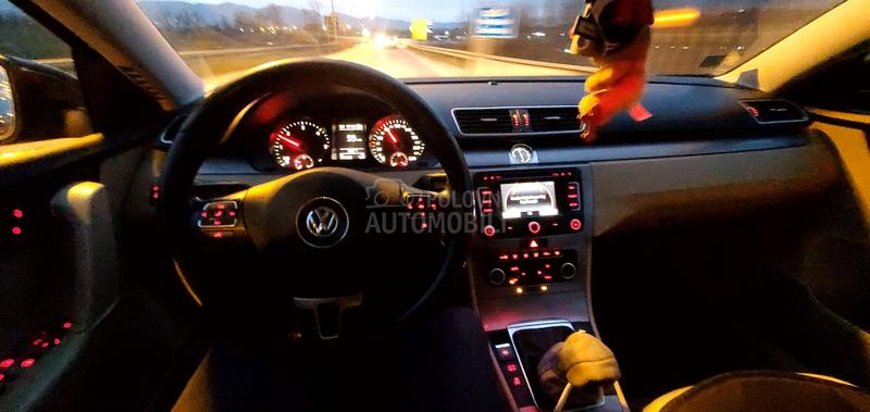 Volkswagen Passat B7 