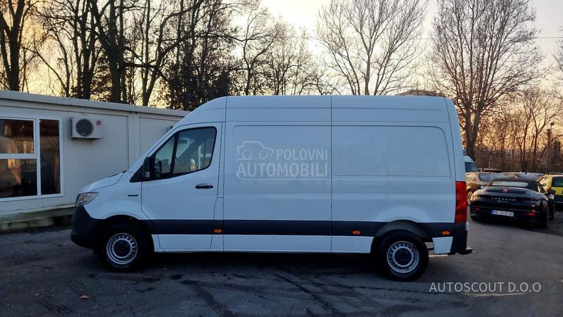 Mercedes Benz Sprinter eSprinter L2H2