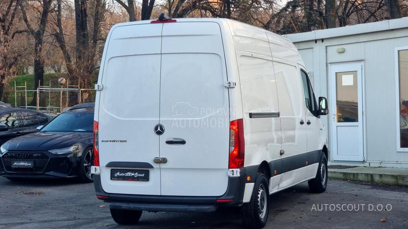 Mercedes Benz Sprinter eSprinter L2H2