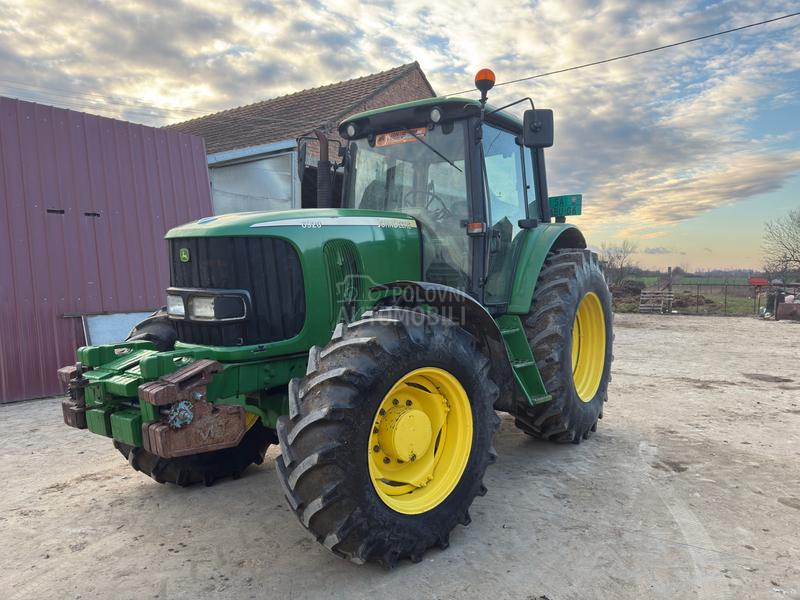 John Deere 6920