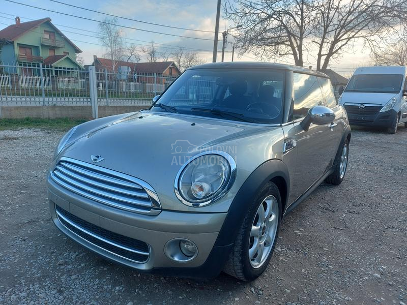 MINI Cooper 1.6