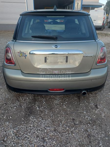 MINI Cooper 1.6