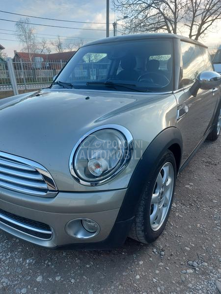 MINI Cooper 1.6