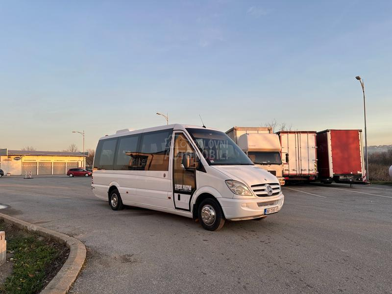 Mercedes Benz sprinter