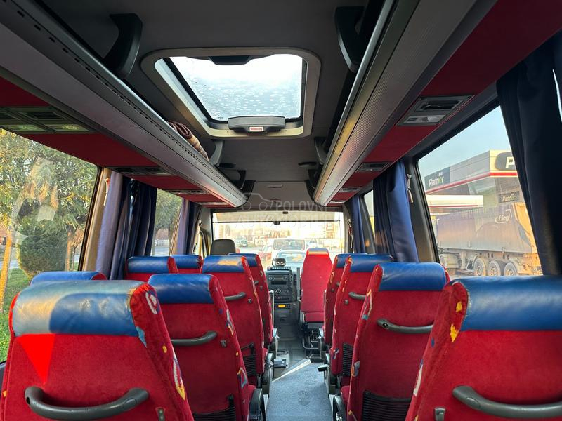 Mercedes Benz sprinter