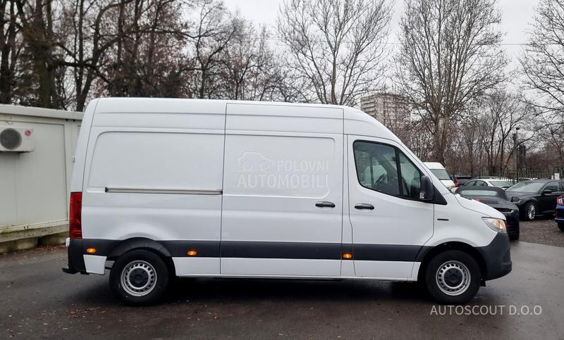 Mercedes Benz Sprinter eSprinter L2H2