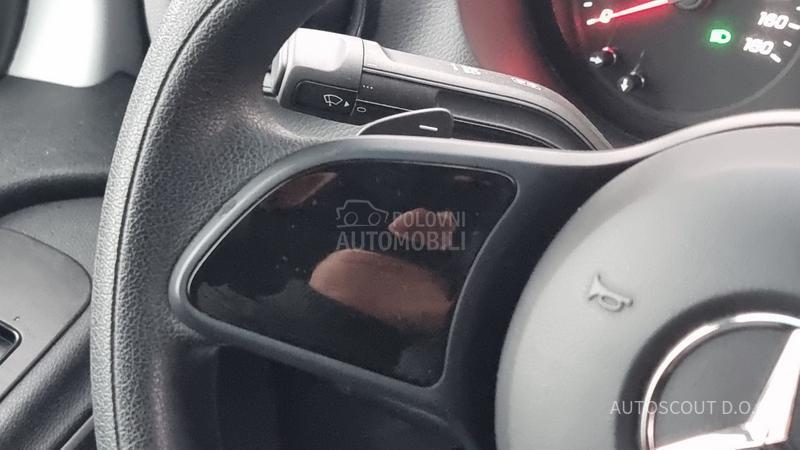 Mercedes Benz Sprinter eSprinter L2H2