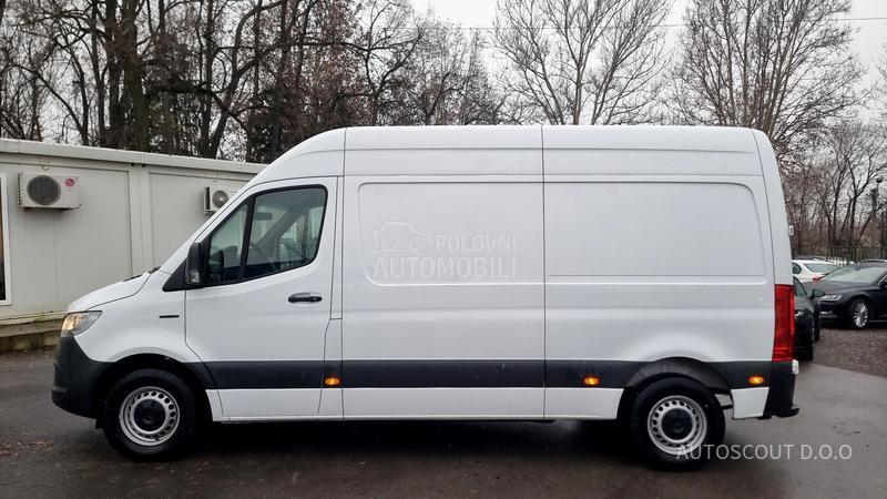 Mercedes Benz Sprinter eSprinter L2H2