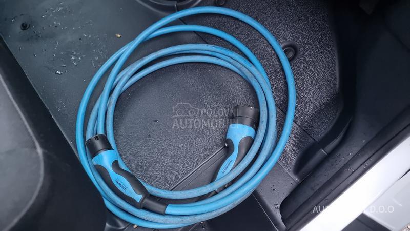 Mercedes Benz Sprinter eSprinter L2H2