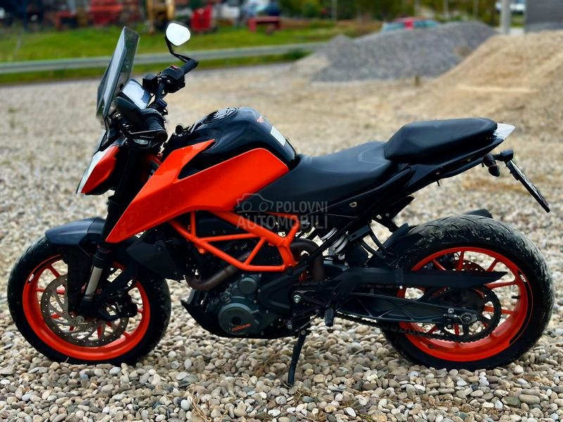 KTM Duke 390