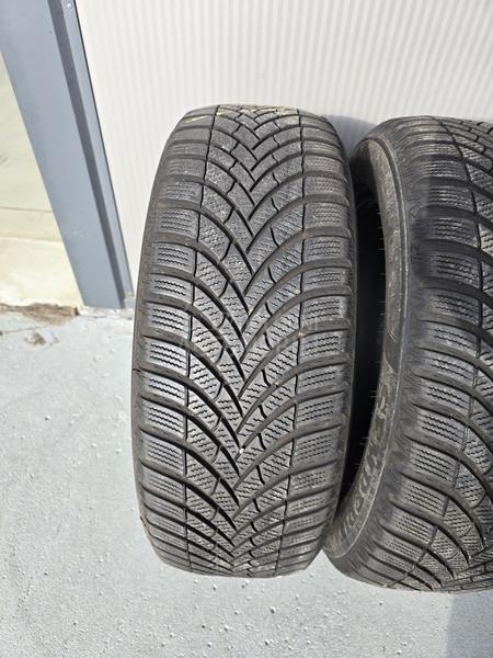 Semperit 215/55 R17 Zimska