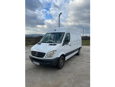 Mercedes Benz Sprinter 311