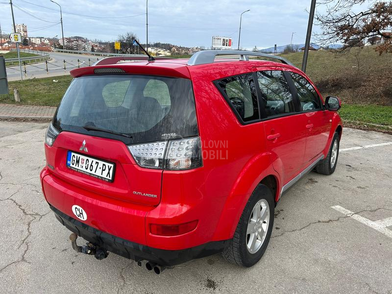 Mitsubishi Outlander 