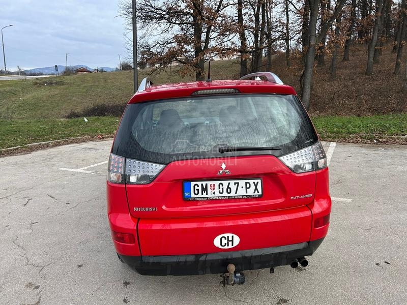 Mitsubishi Outlander 