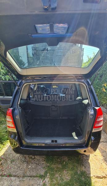 Opel Zafira B