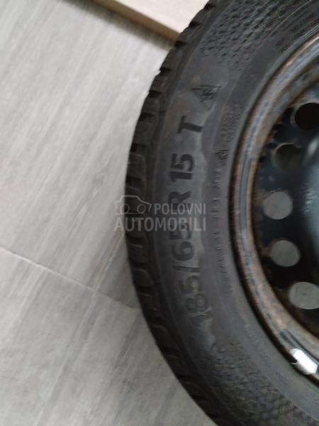 Continental 185/65 R15 Zimska