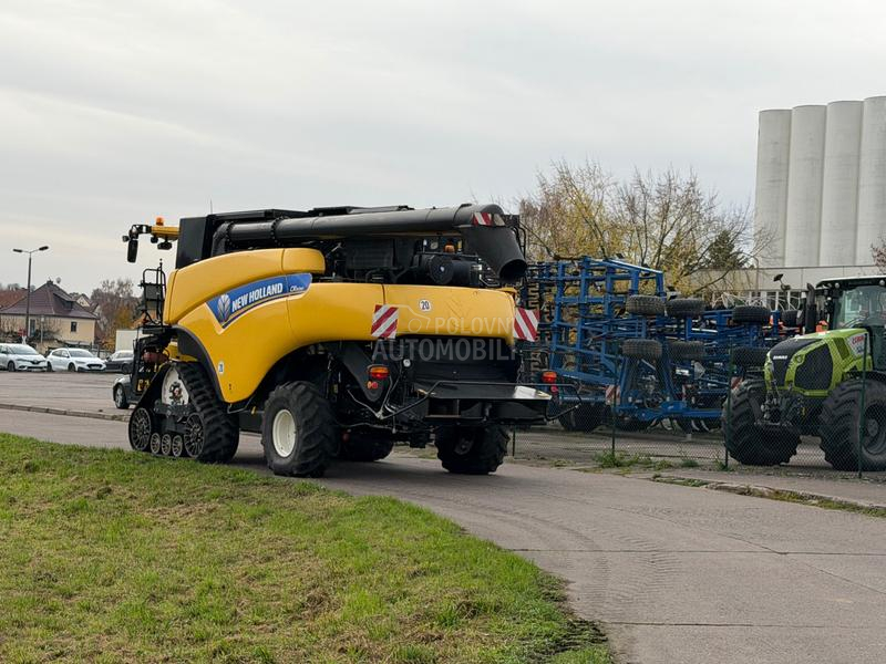 New Holland Cr 9090