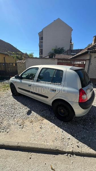 Renault Clio 