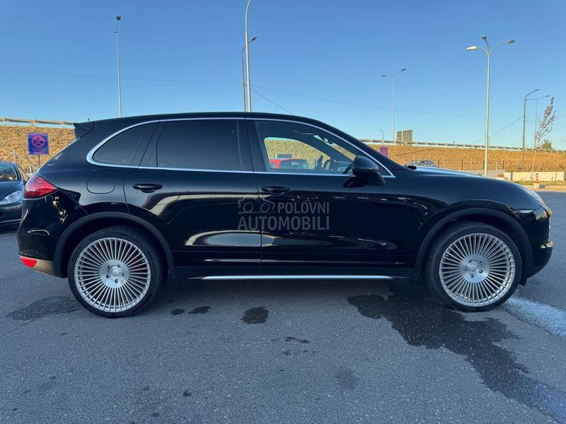 Porsche Cayenne 