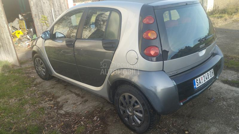 Smart ForFour 13