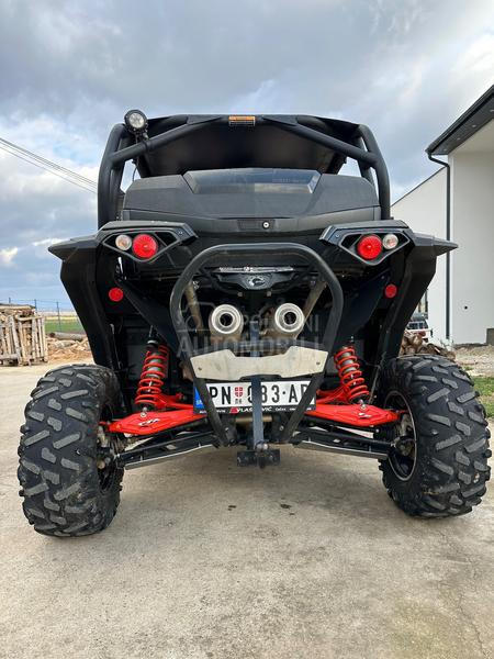 Can-Am Maverick 1000R DPS