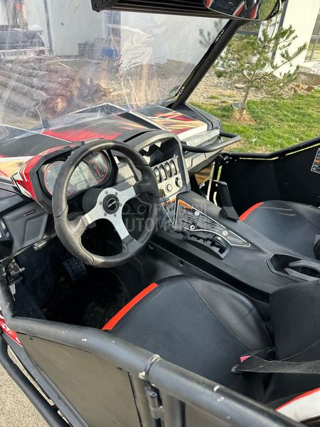 Can-Am Maverick 1000R DPS