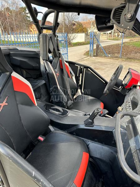 Can-Am Maverick 1000R DPS