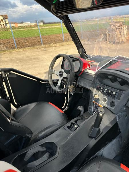 Can-Am Maverick 1000R DPS