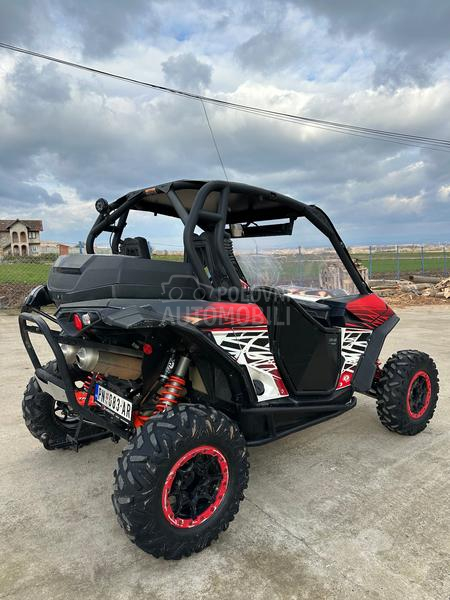 Can-Am Maverick 1000R DPS