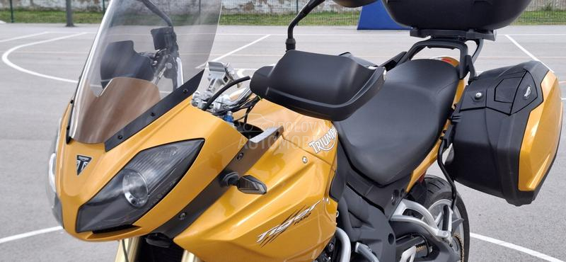 Triumph Tiger 1050