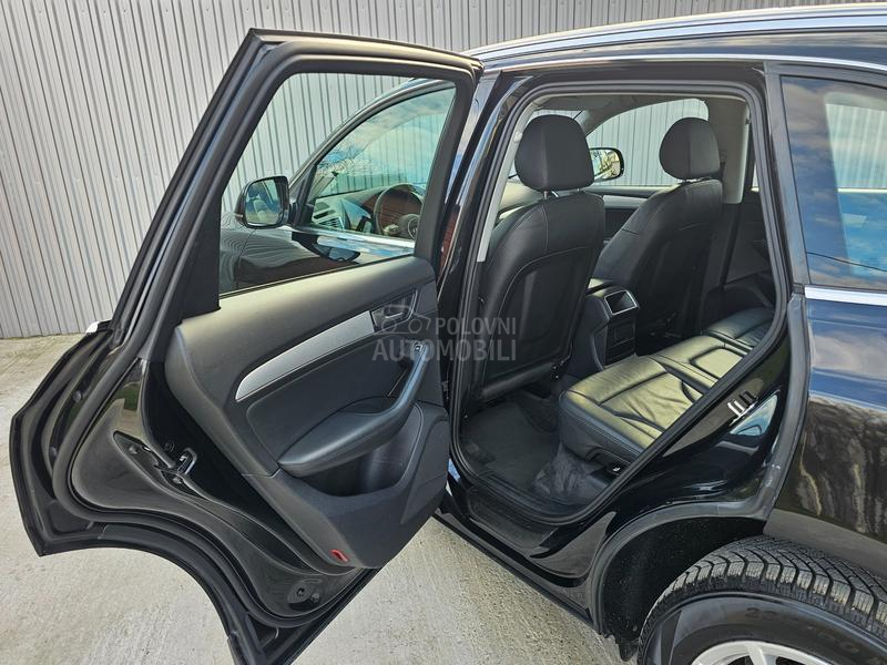 Audi Q5 2.0tdi/4x4/158oook m