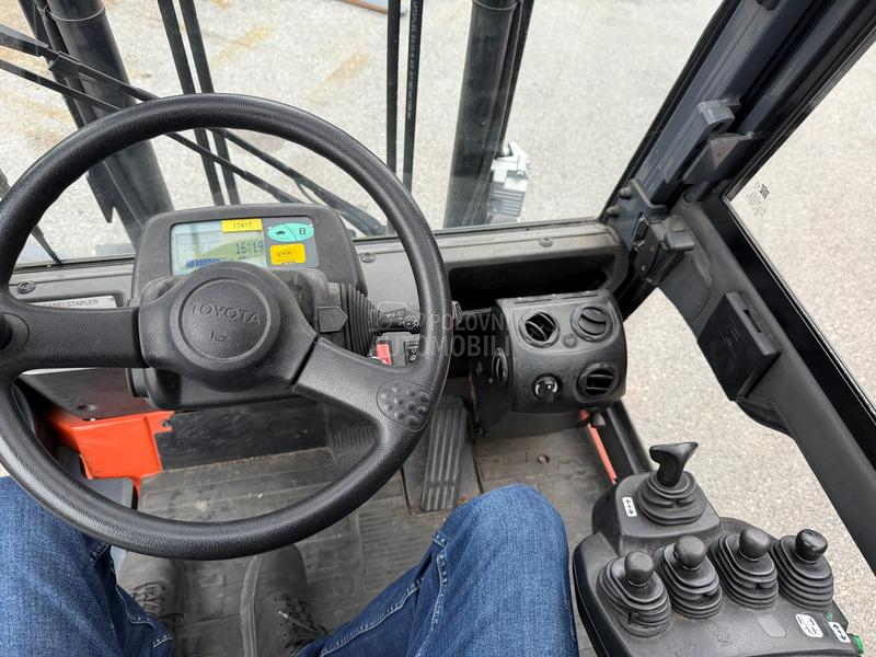 Toyota 2,5 tona