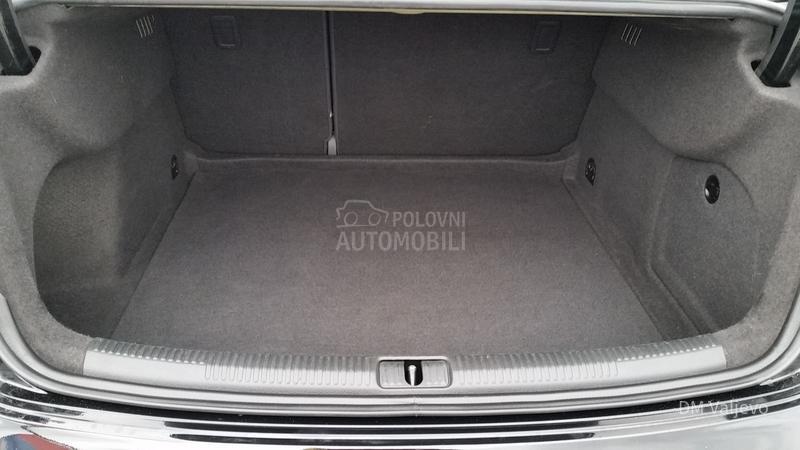 Audi A3 2.0TDI SEDAN/0DLIČAN