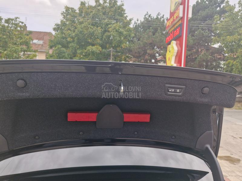 BMW 520 Xdrive,soft close,l