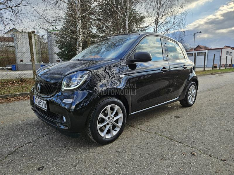 Smart ForFour 