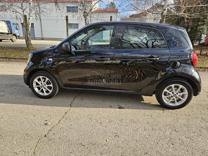 Smart ForFour 