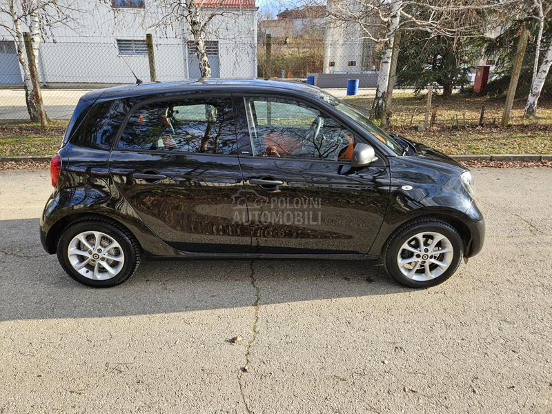 Smart ForFour 