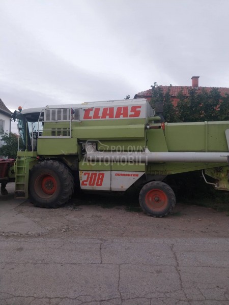 Claas mega 208