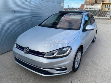 Volkswagen Golf 7 1.5cng led/pano/koza