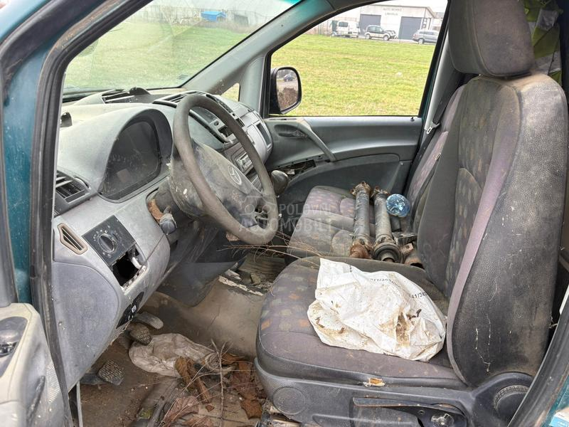 Mercedes Benz Vito 