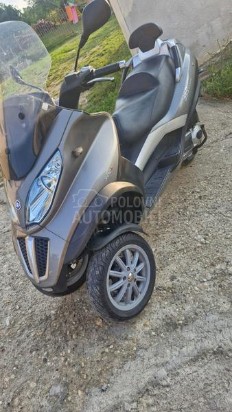 Piaggio mp3