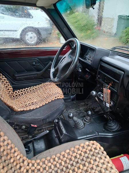 Lada Niva 