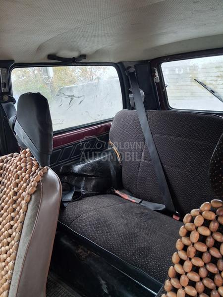 Lada Niva 
