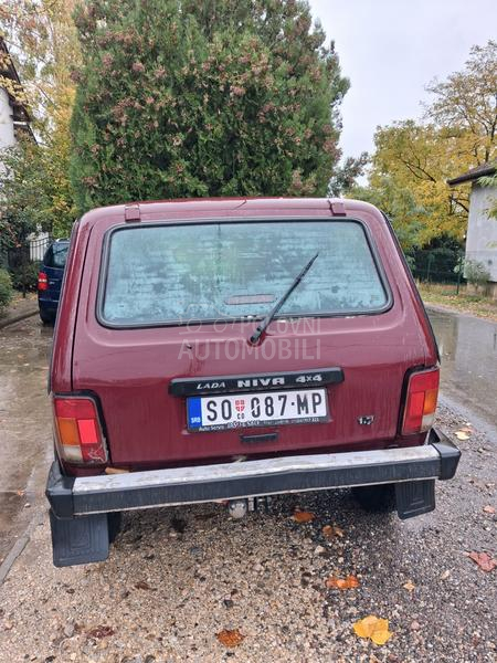 Lada Niva 