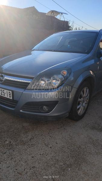 Opel Astra H 1.7Cdti