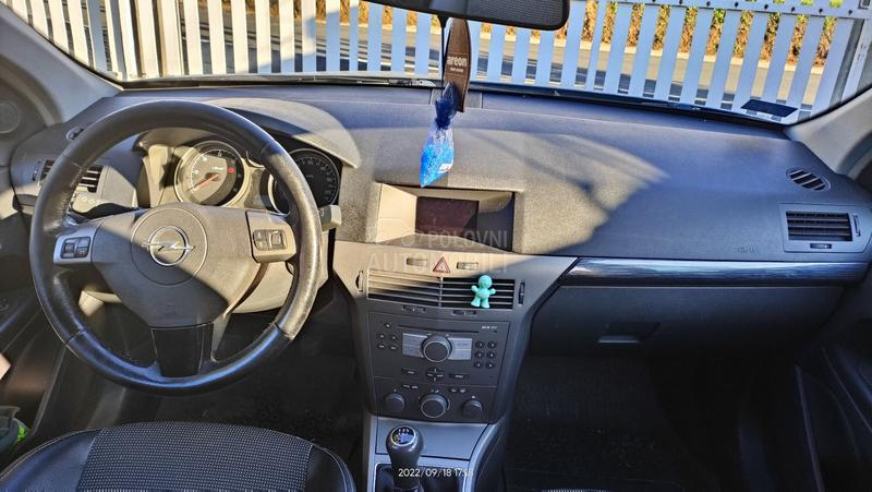 Opel Astra H 1.7Cdti