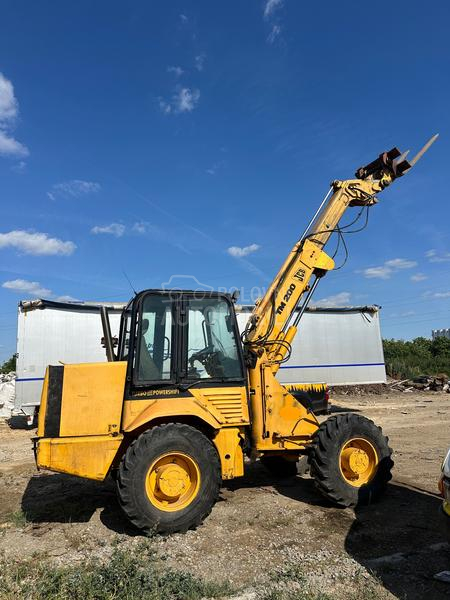 JCB TM200