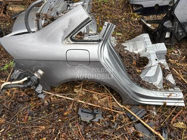 Desna Polustranica za Audi A4 od 2008. do 2014. god.